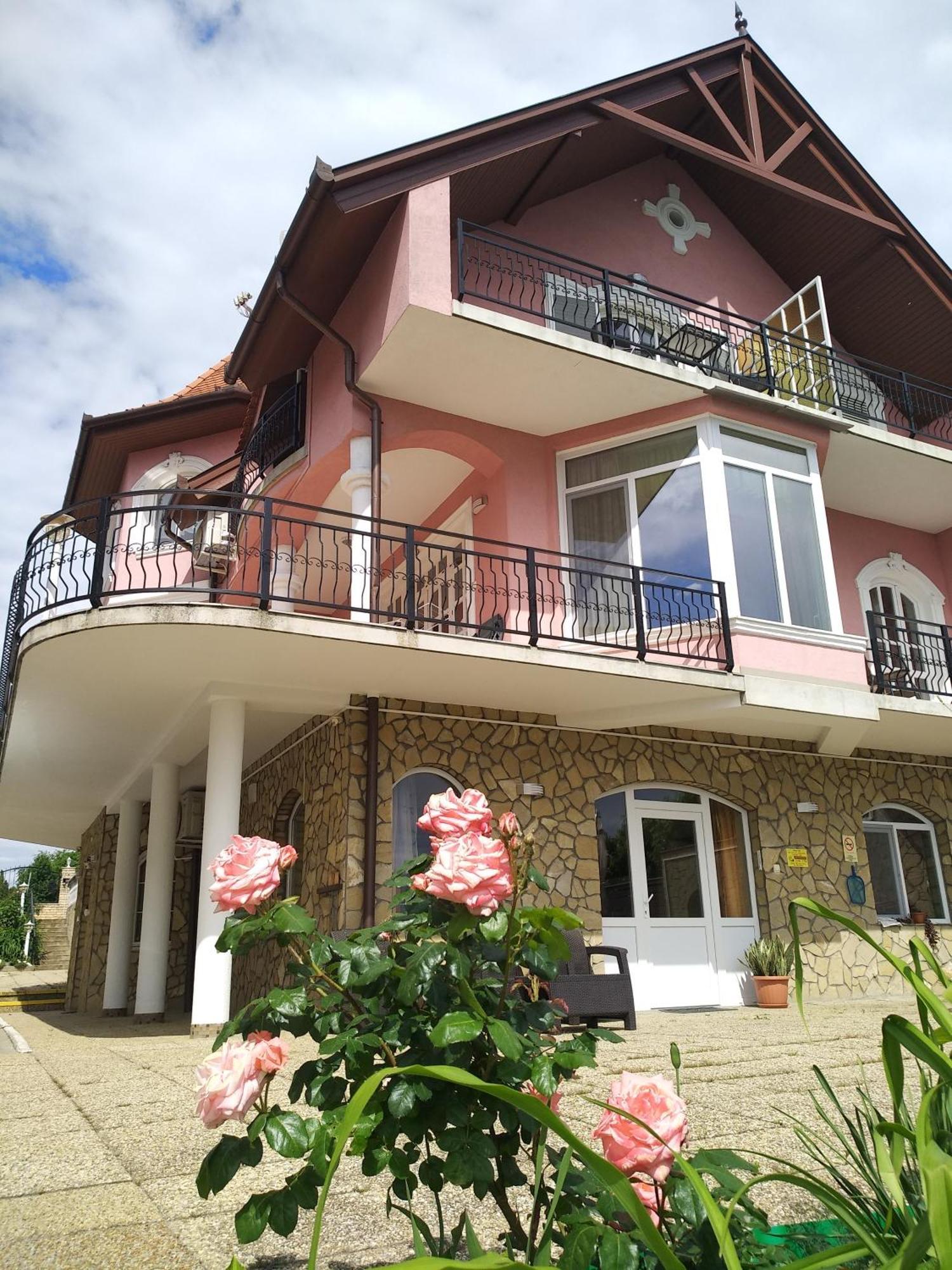 Manor Villa Хевіз Екстер'єр фото
